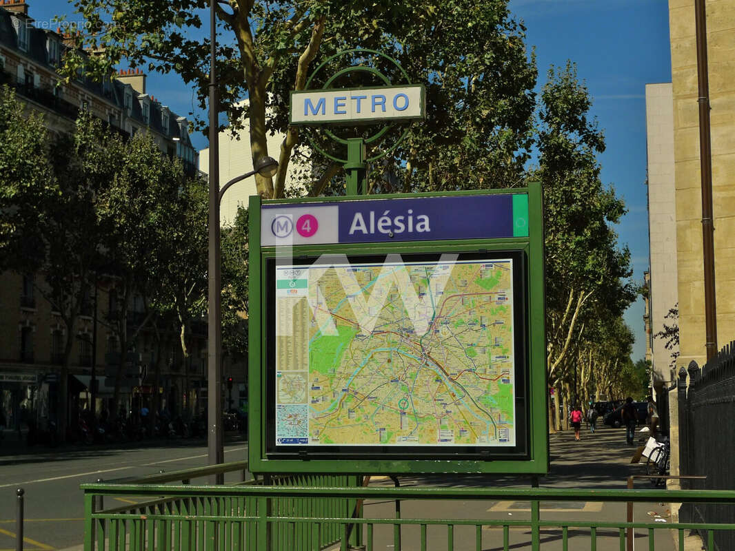 Autre à PARIS-14E
