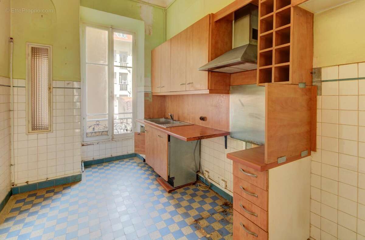 Appartement 5 pièces à rénover - photo 8