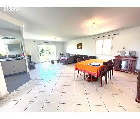Maison 5 pièces 120 m² à vendre à Montanay (69250) - photo 5