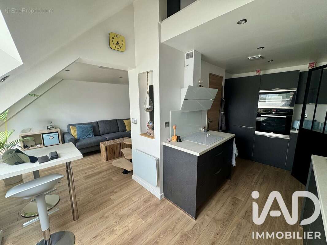 Appartement 37 m² à Savigny-Sur-Orge  - photo 2