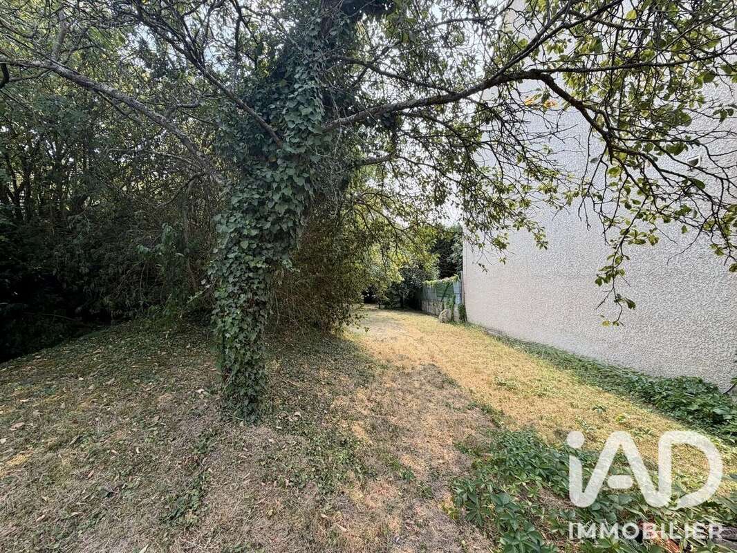 Terrain 375 m² à Tigery  - photo 5