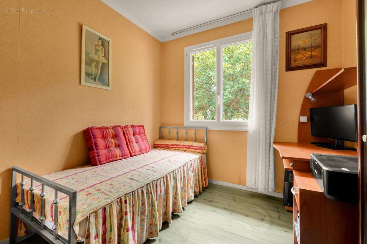 Maison plain-pied avec dépendances et parc arboré – Villemur/Villaudric - photo 11