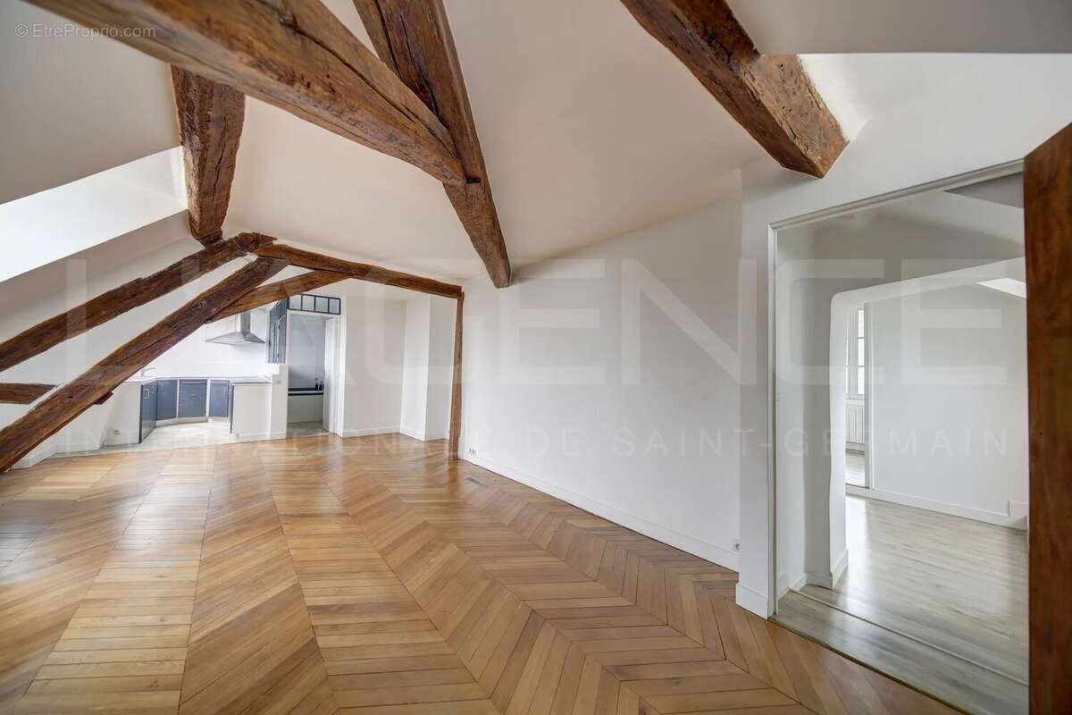 Appartement à VERSAILLES