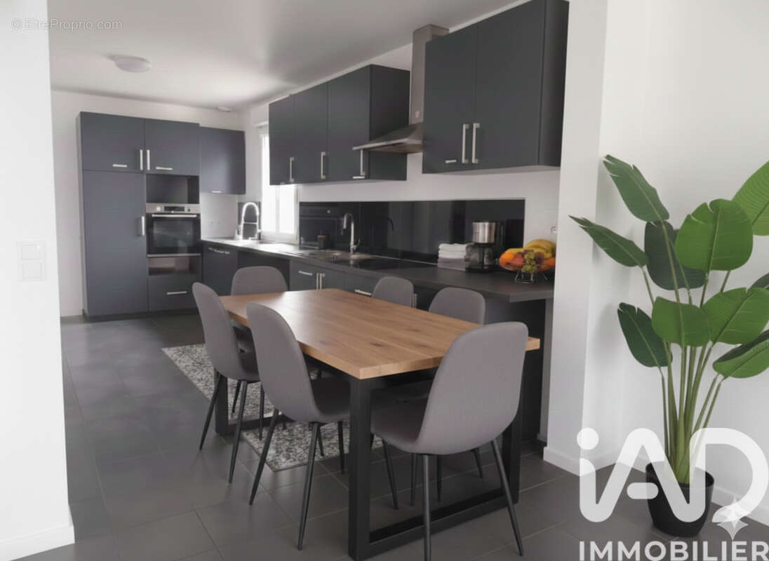 Photo 3 - Maison à VILLEPINTE