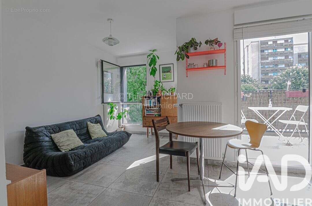 Photo 2 - Appartement à ROMAINVILLE