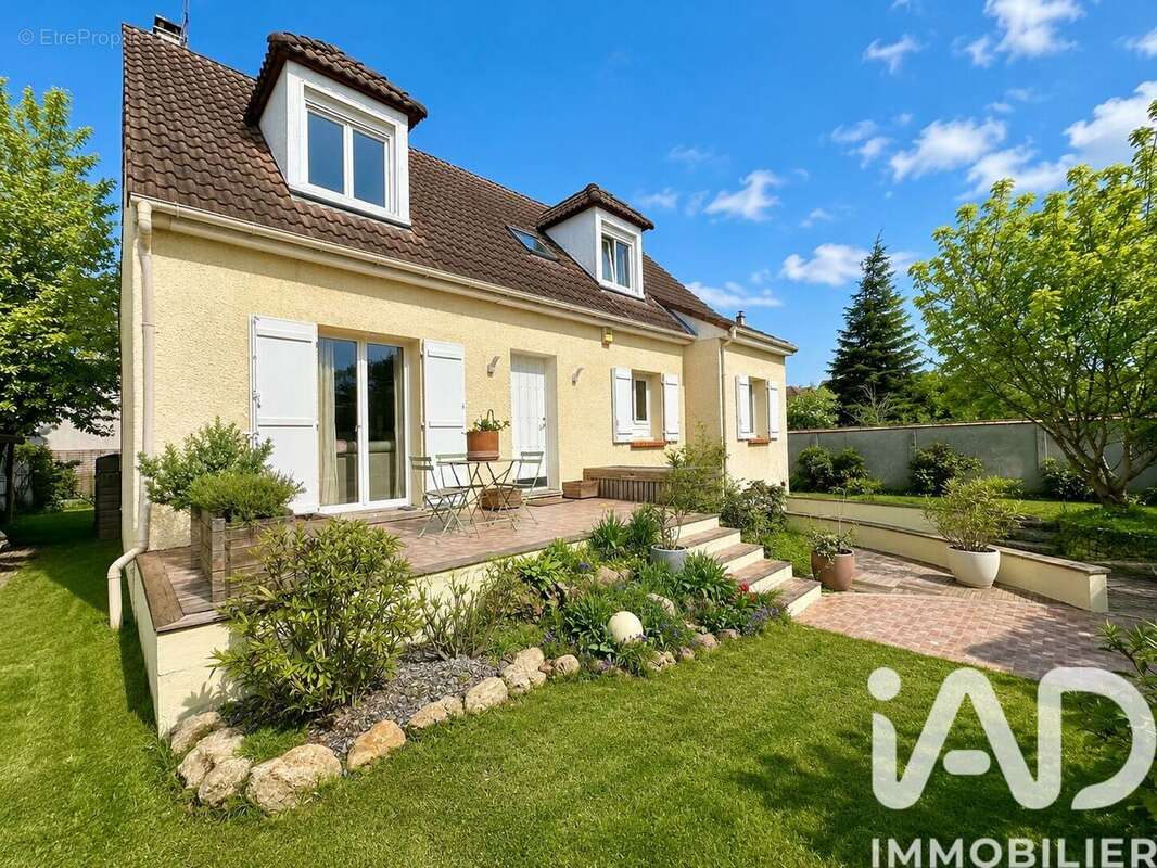 Photo 2 - Maison à LIMEIL-BREVANNES