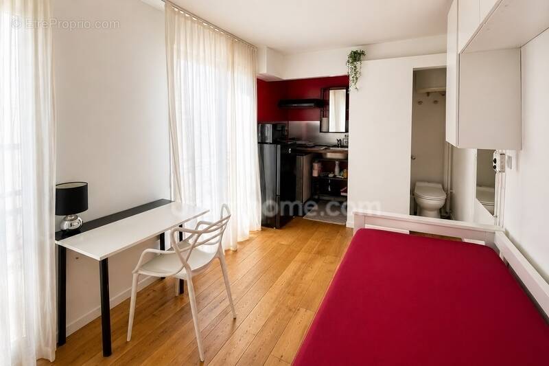 Appartement à PARIS-9E