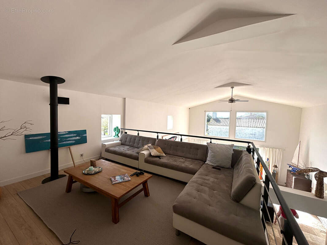 Maison à SAINT-MICHEL-EN-L'HERM