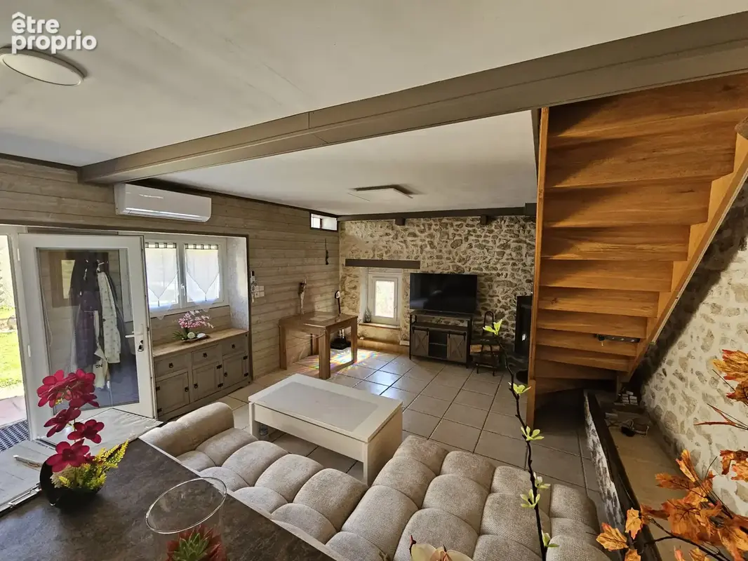 Ensemble immobilier composé de 2 maisons d'habitation - auneau proche - photo 6