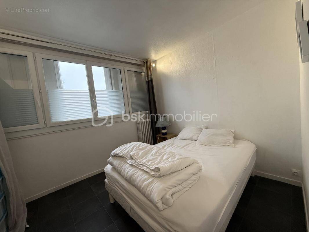 Appartement à ALLONNES