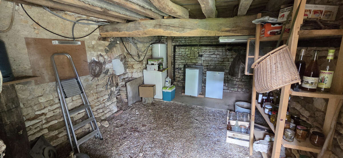 Maison à CUNCY-LES-VARZY