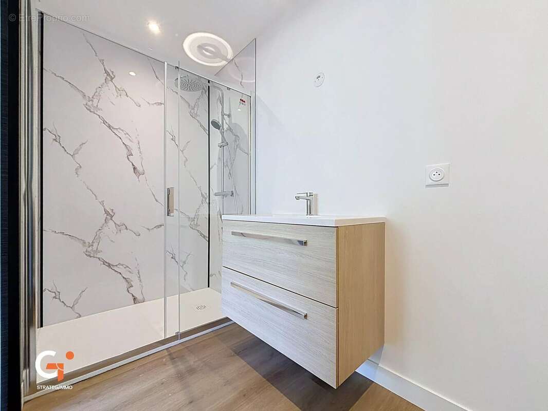 Maison contemporaine 5 chambres à Saint-Étienne-du-Rouvray - photo 16