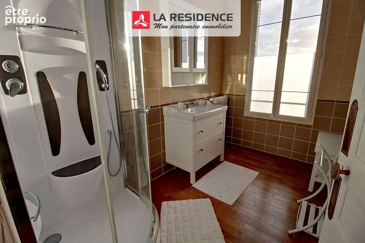 Maison 10 pièces 165 m² à vendre à Vaux-Sur-Seine (78740) - photo 9