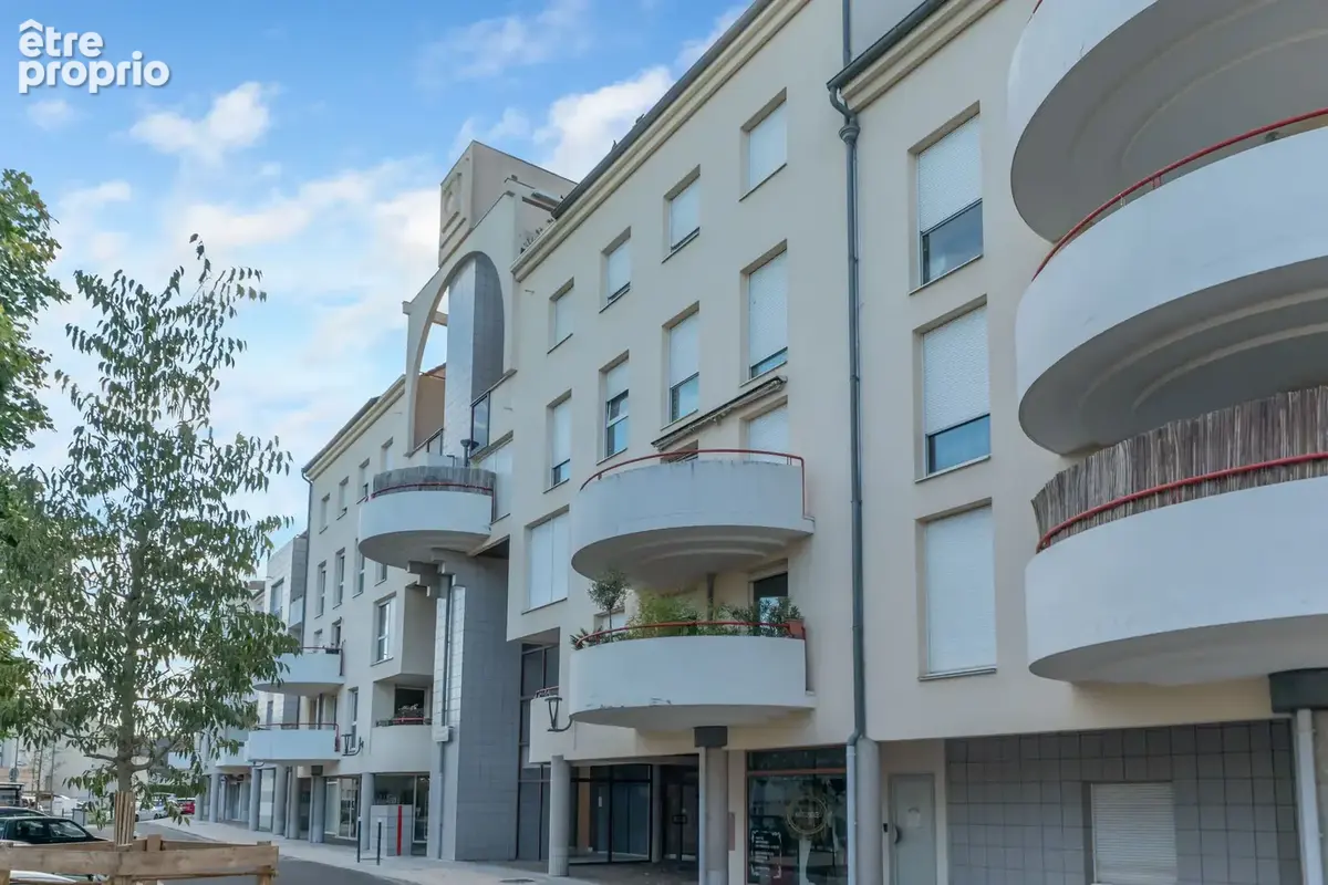 Appartement T4 Lumineux avec 2 Terrasses et Garage   Résidence La Closerie (Chenôve) - photo 10