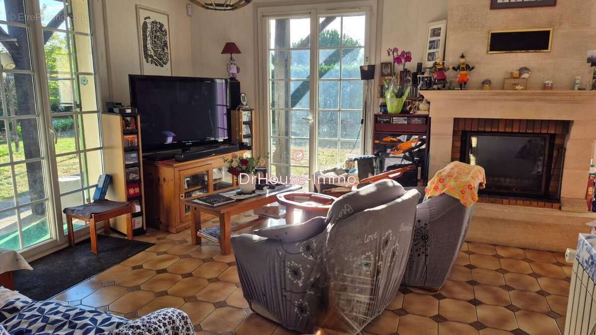 Maison à LAMONZIE-SAINT-MARTIN