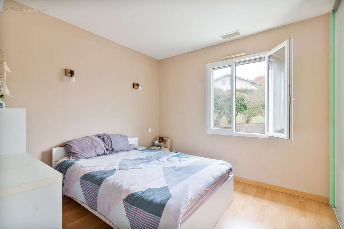 Maison à SAINT-ANDRE-DE-SEIGNANX