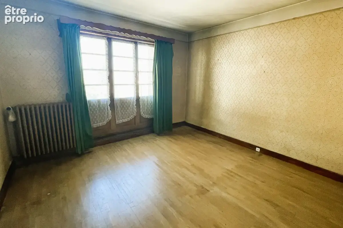 Maison de ville avec terrain et potentiel d'aménagement - photo 9