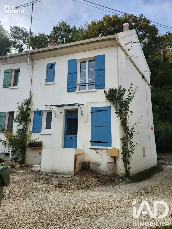Photo 1 - Maison à SAINT-JEAN-LES-DEUX-JUMEAUX