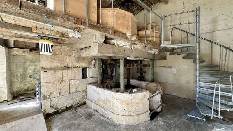 Maison à CHALLIGNAC