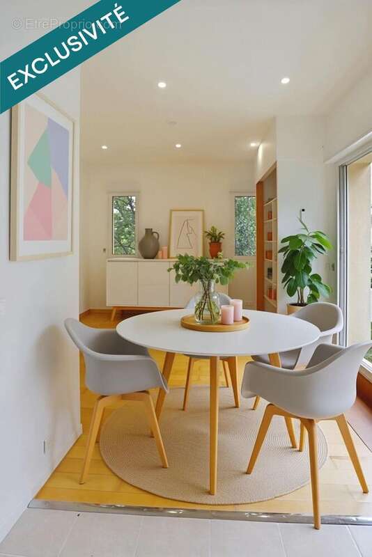 Photo 2 - Appartement à SAINT-MAUR-DES-FOSSES