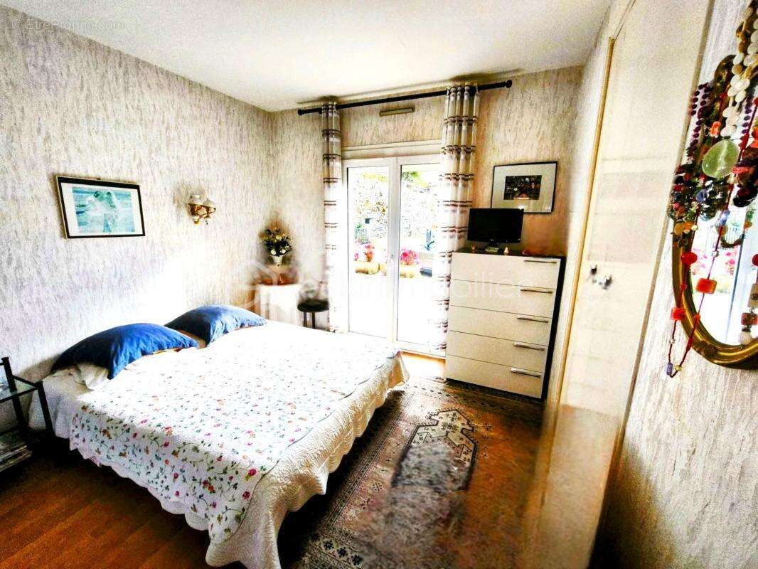 Maison à JUZET-DE-LUCHON