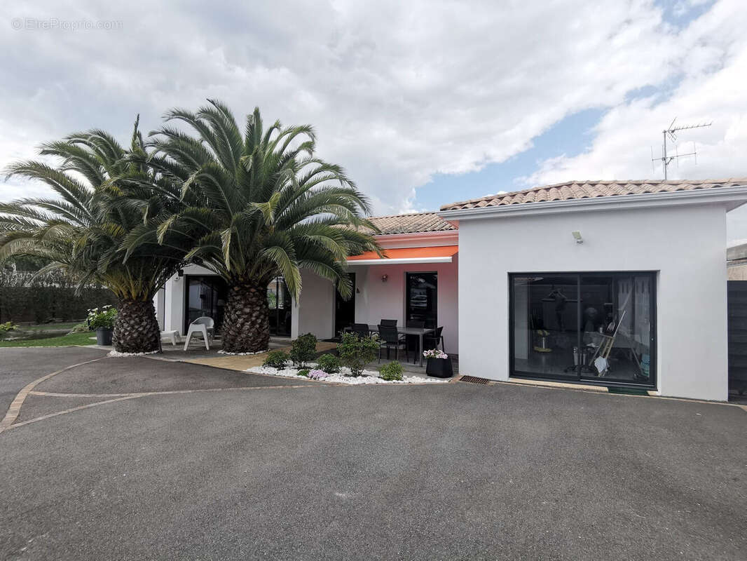 Maison à LA PLAINE-SUR-MER