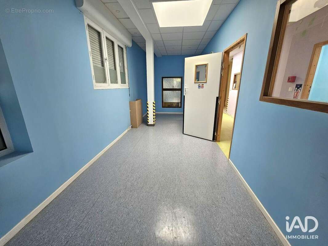 Photo 7 - Commerce à ASNIERES-SUR-SEINE