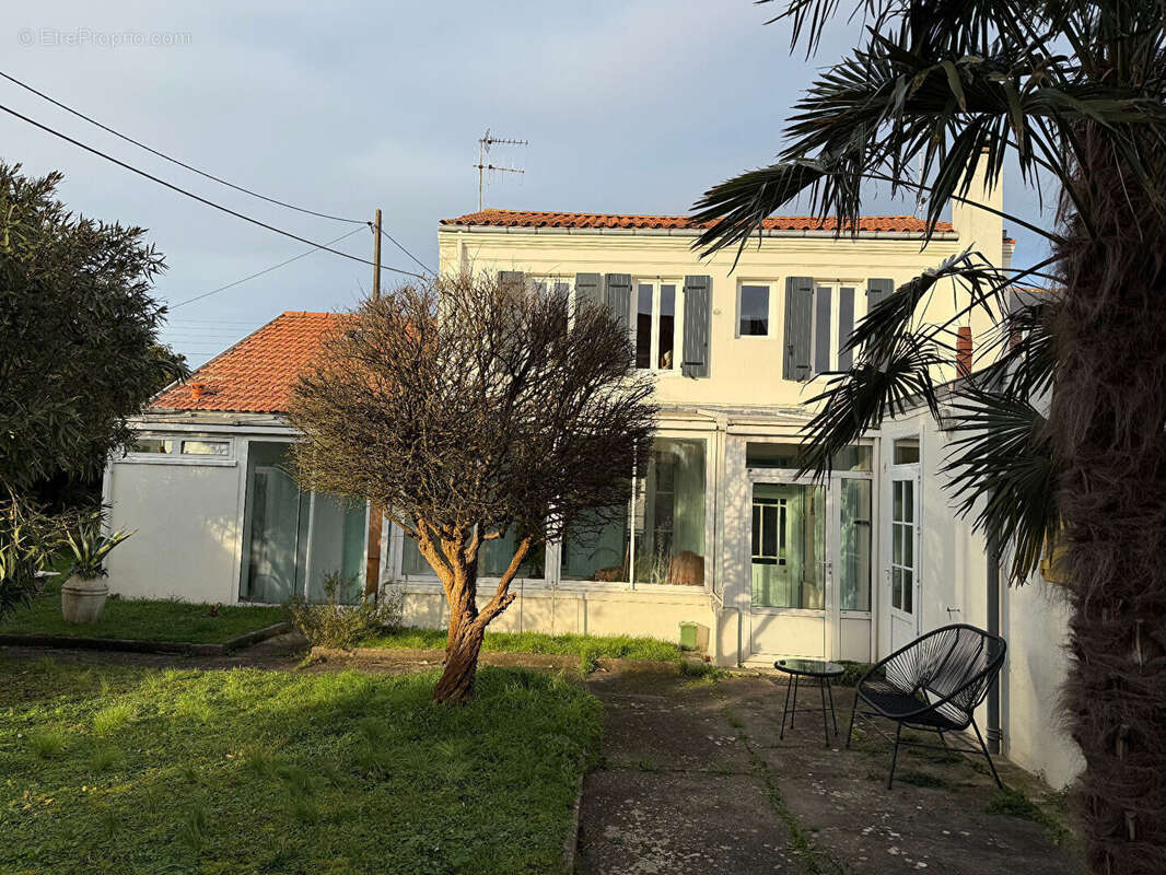 Maison à ROCHEFORT