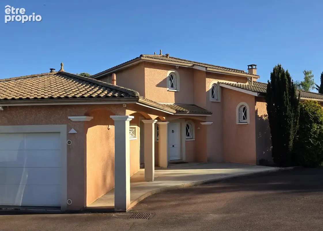 Maison de 240m2 dans un cadre d'exception ! - photo 2