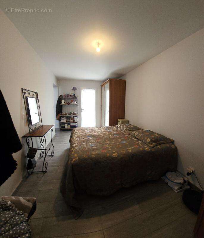 Maison à MONTELIMAR