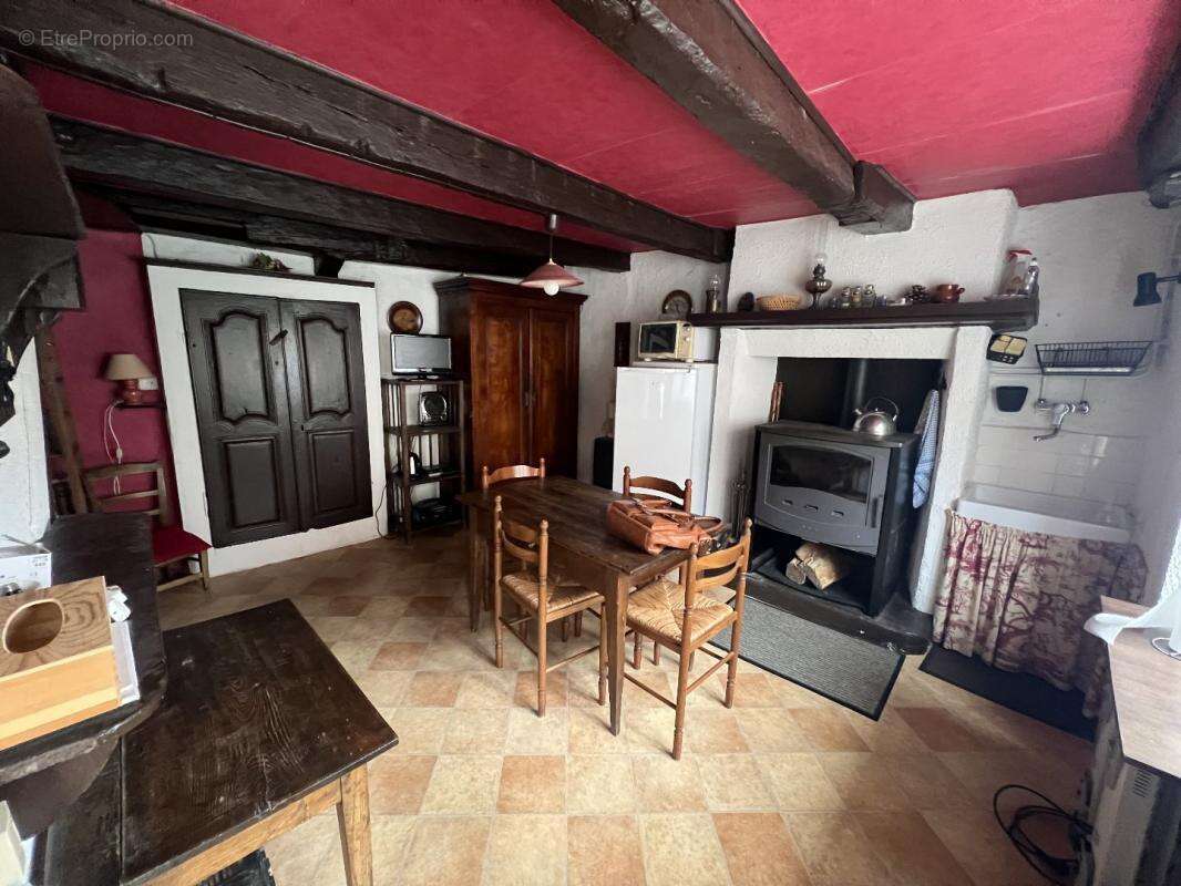 Maison à LE MONASTIER-PIN-MORIES