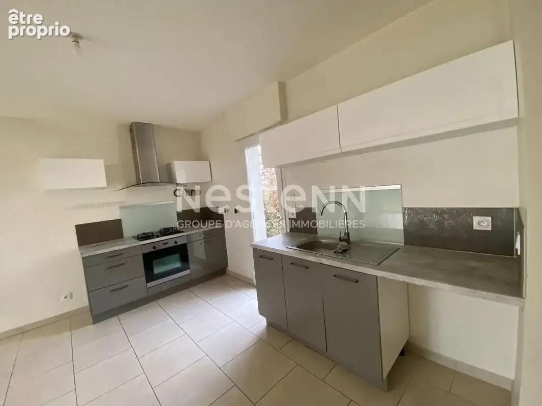 VINEUIL - Rare  - Maison T4 avec 1 chambre en rez-de-chaussée - photo 5