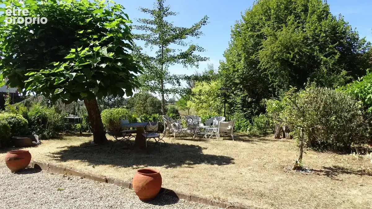 20 mn Objat, 10 mn Juillac, petit hameau calme - photo 5