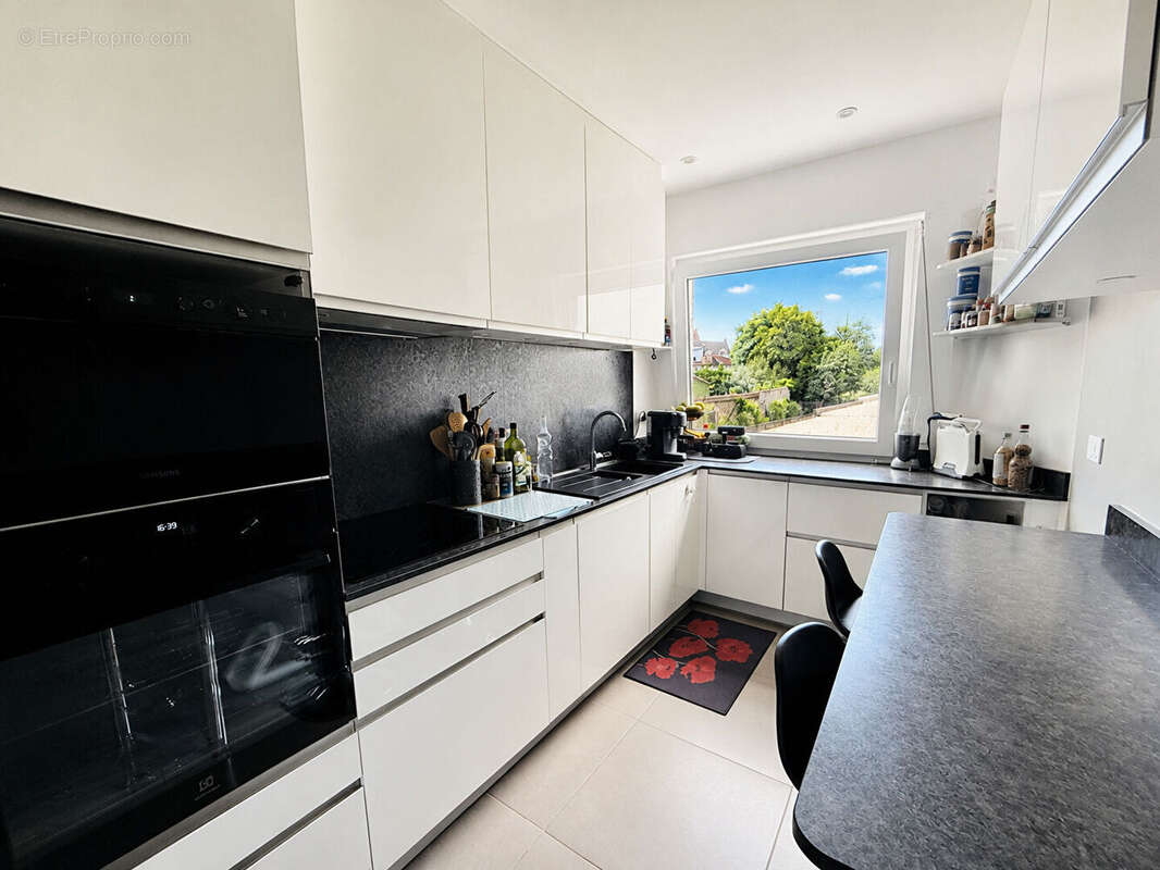 Appartement à FONTAINEBLEAU