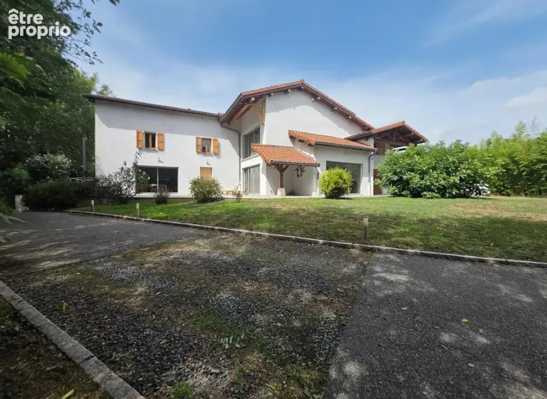 Maison - 5 Chambres - Possibilité 6 - Garage - Atelier - Buanderie - Piscine - Jardin - Terrasse - Au calme Absolu - photo 26