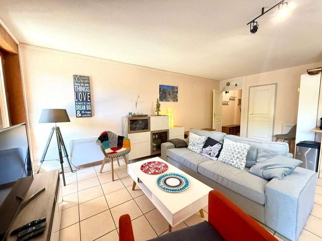   - Appartement à PRADES