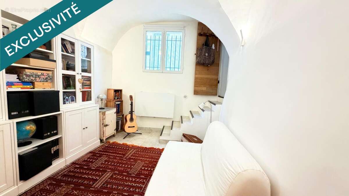 Maison 125 m² à Cucuron  - photo 8