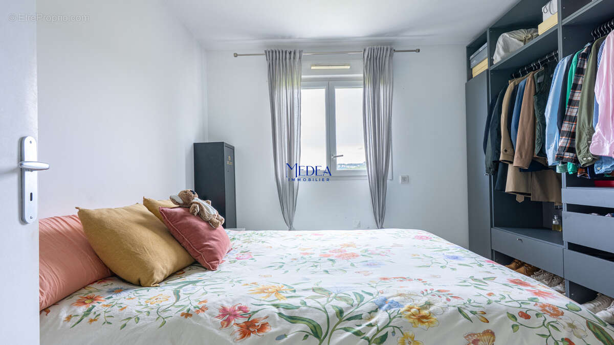 Photo 6 - Appartement à ROQUEFORT-LA-BEDOULE