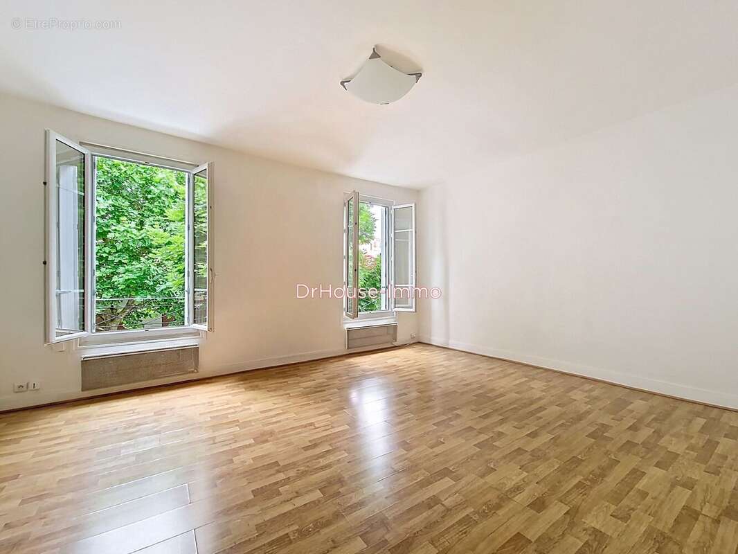Appartement à LE BOURGET