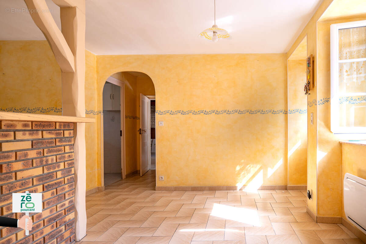 Maison à LA BRETONNIERE-LA-CLAYE