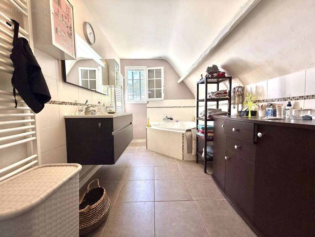 Maison à EVREUX