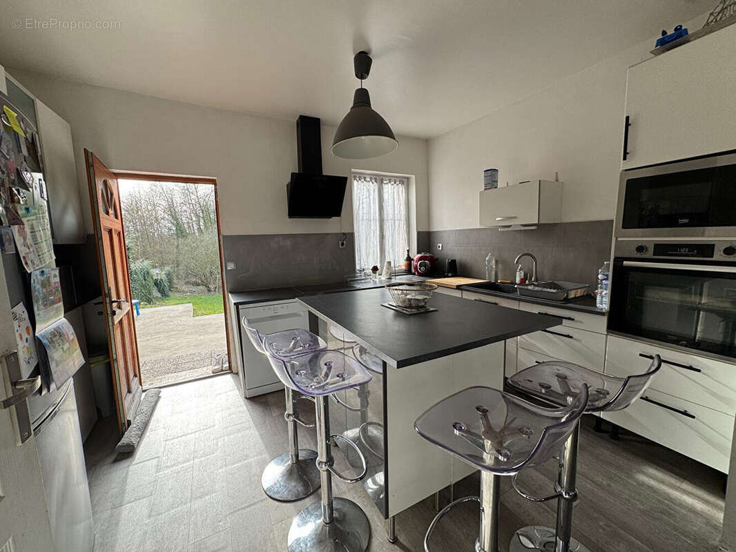 Maison à PITHON