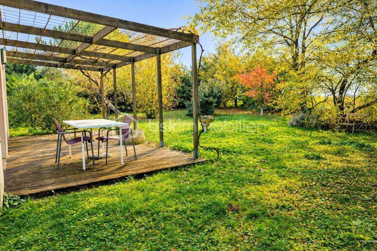 Maison à SAINT-AGNANT