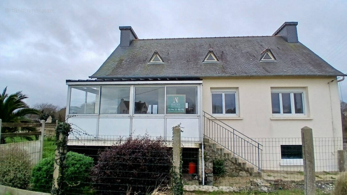 Maison à PLEUBIAN