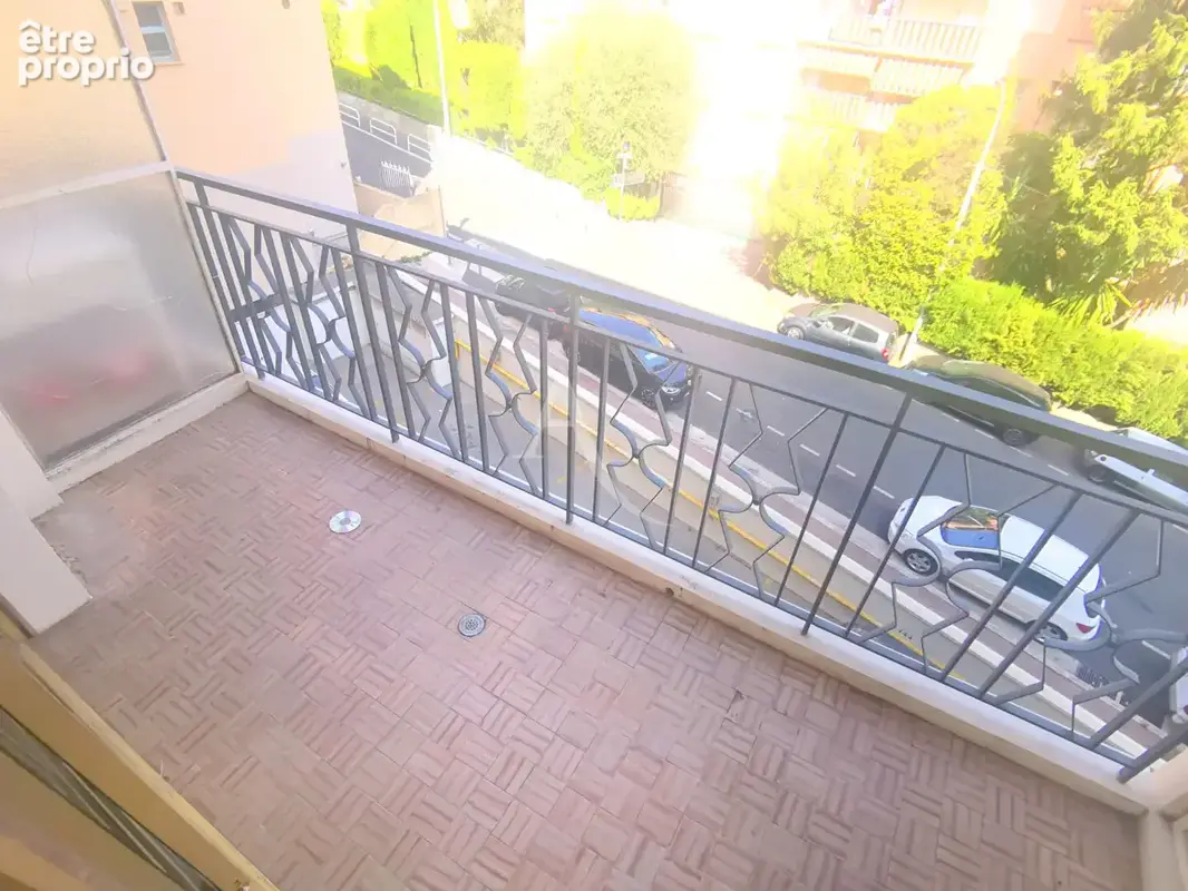 Cessole : studio au 4eme etage dans residence standing - photo 3