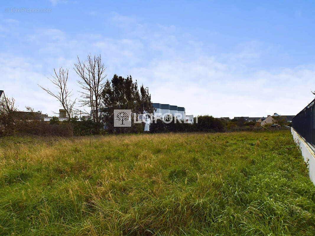 Terrain à GUILVINEC