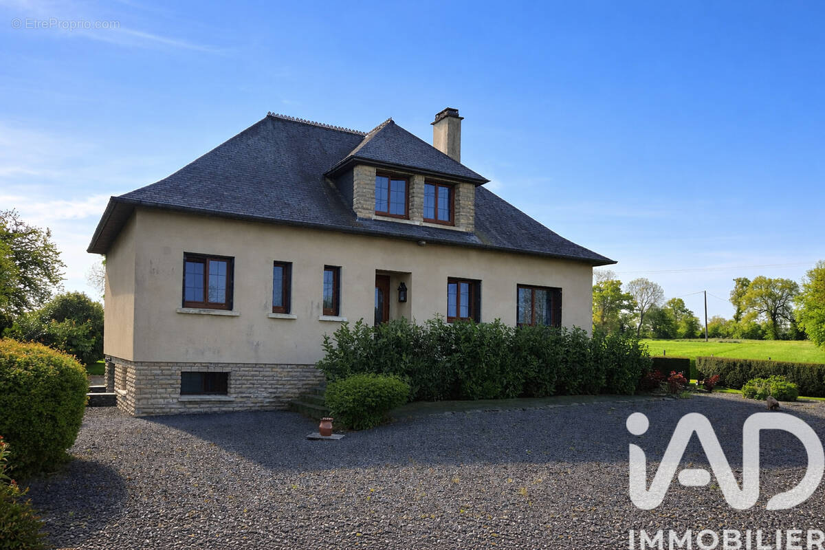 Photo 1 - Maison à CASTILLON
