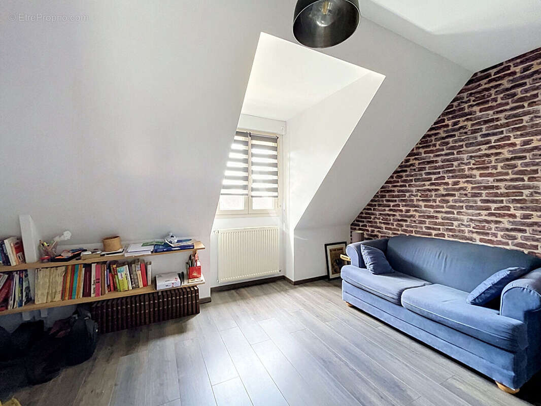 Maison  146 m2 - photo 8