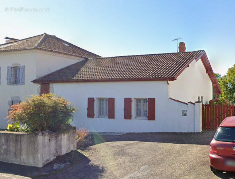 Maison à SAINT-ETIENNE-D'ORTHE