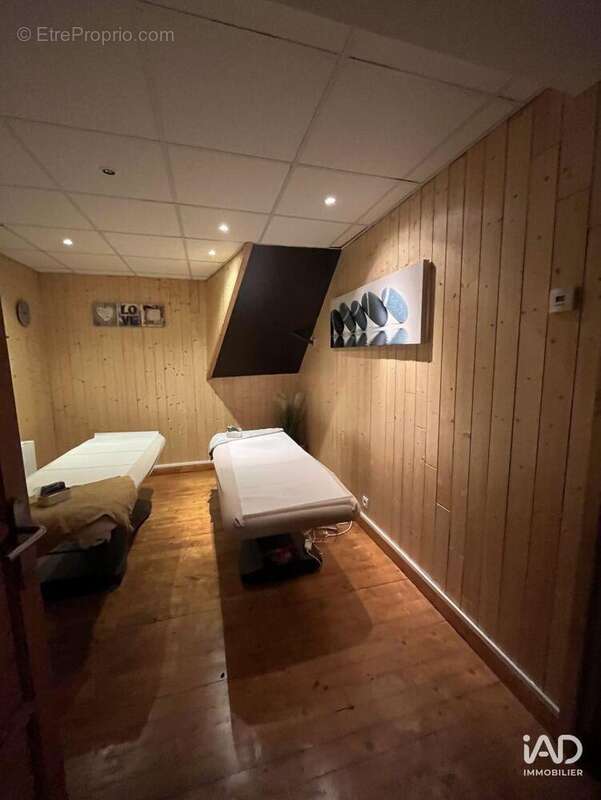 Photo 6 - Commerce à MONT-DORE